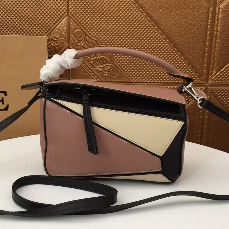 High grade Luxury Women's Puzzle Geometric Shoulder Bag Designer Handbag Crossbody Bag Fashion Contrast Colored Fabric with Letter Top Loewees Bag, 13
High grade Luxury Women's Puzzle Geometric Shoulder Bag Designer Handbag Crossbody Bag Fashion Contrast Colored Fabric with Letter Top Loewees Bag, 13