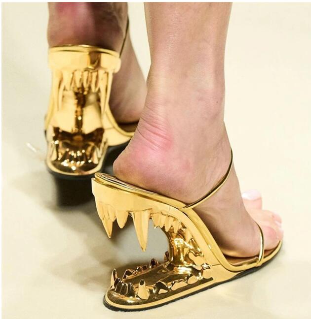 Silver Gold Black Sandals Fashion Summer High Unique heel Womens Gladiators Lady Pumps
Silver Gold Black Sandals Fashion Summer High Unique heel Womens Gladiators Lady Pumps