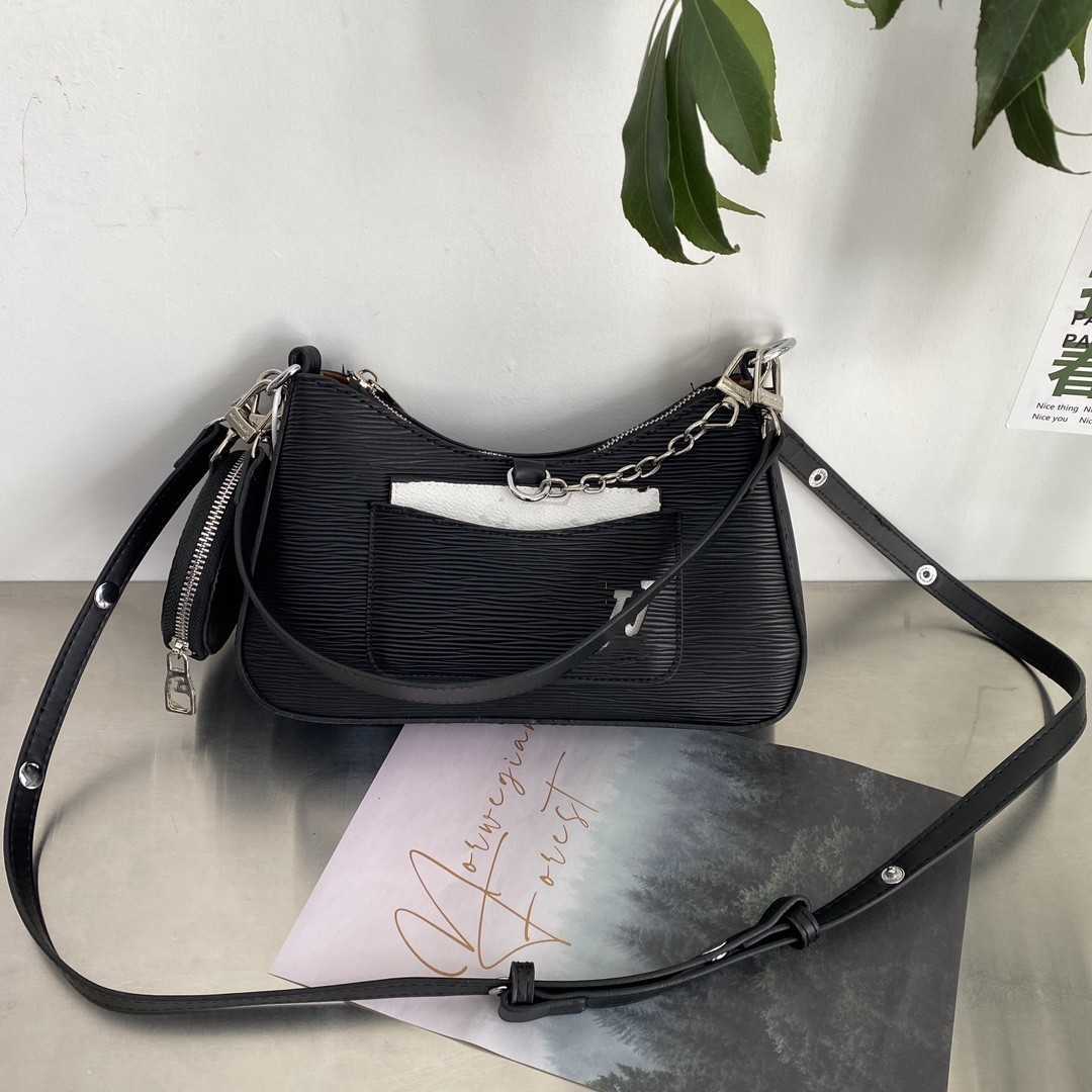 Woman's Brand Designer bags Handbags Shoulder Crossbody Bags Tote New Fashion Texture Chain Portable Three-in-one Envelope Bag Camera bags Factory Direct Sales, 43 size 24x11x20cm
Woman's Brand Designer bags Handbags Shoulder Crossbody Bags Tote New Fashion Texture Chain Portable Three-in-one Envelope Bag Camera bags Factory Direct Sales, 43 size 24x11x20cm