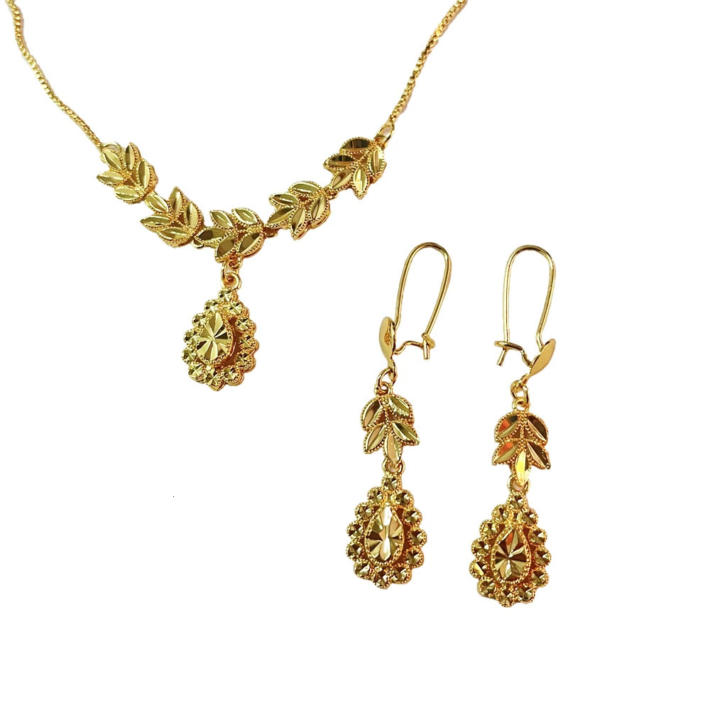 Stud Dubai Jewelry Sets for Women 24k Gold Color Love Ethiopian African Heart Necklace Earrings Arab Bridal Dowry 231109
