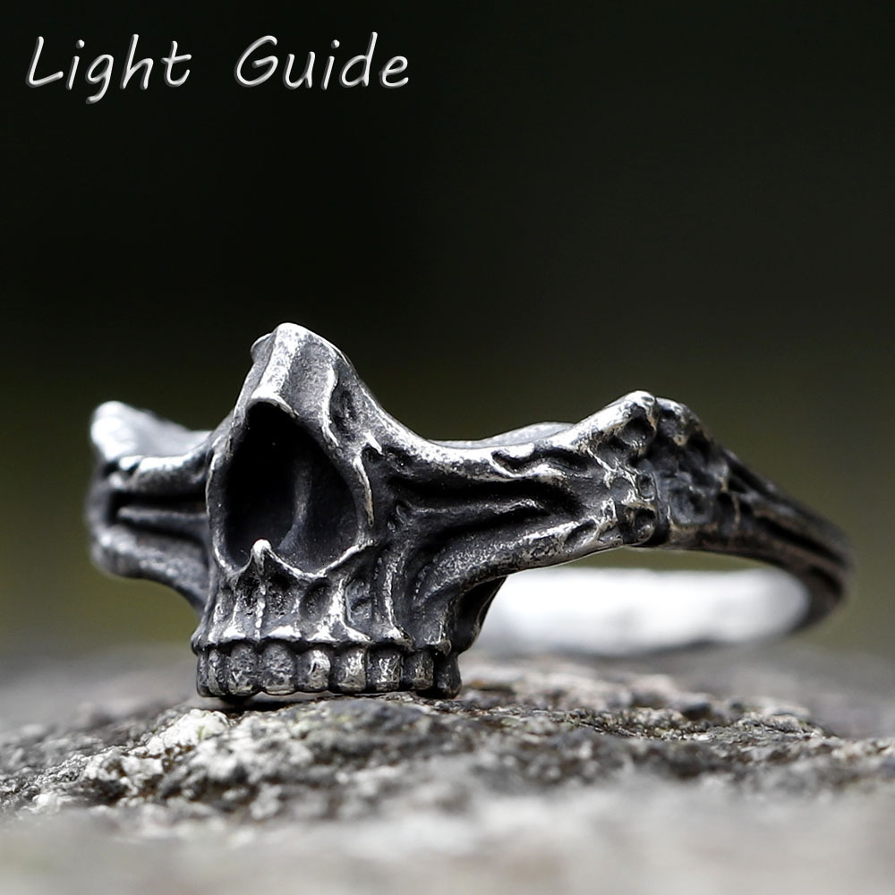 Band Rings Vintage Gothic Steel Skull Man Punk Rock Skeleton Men Ring Male Party Jewelry Accessories 230410
Band Rings Vintage Gothic Steel Skull Man Punk Rock Skeleton Men Ring Male Party Jewelry Accessories 230410