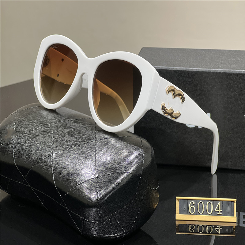 Designer Sunglasses For Women Cat Eye Eyeglasses Special UV 400 Protection Goggle Outdoor Oversize Eyewear Beach Sunglass Mens Sun Glasses
Designer Sunglasses For Women Cat Eye Eyeglasses Special UV 400 Protection Goggle Outdoor Oversize Eyewear Beach Sunglass Mens Sun Glasses