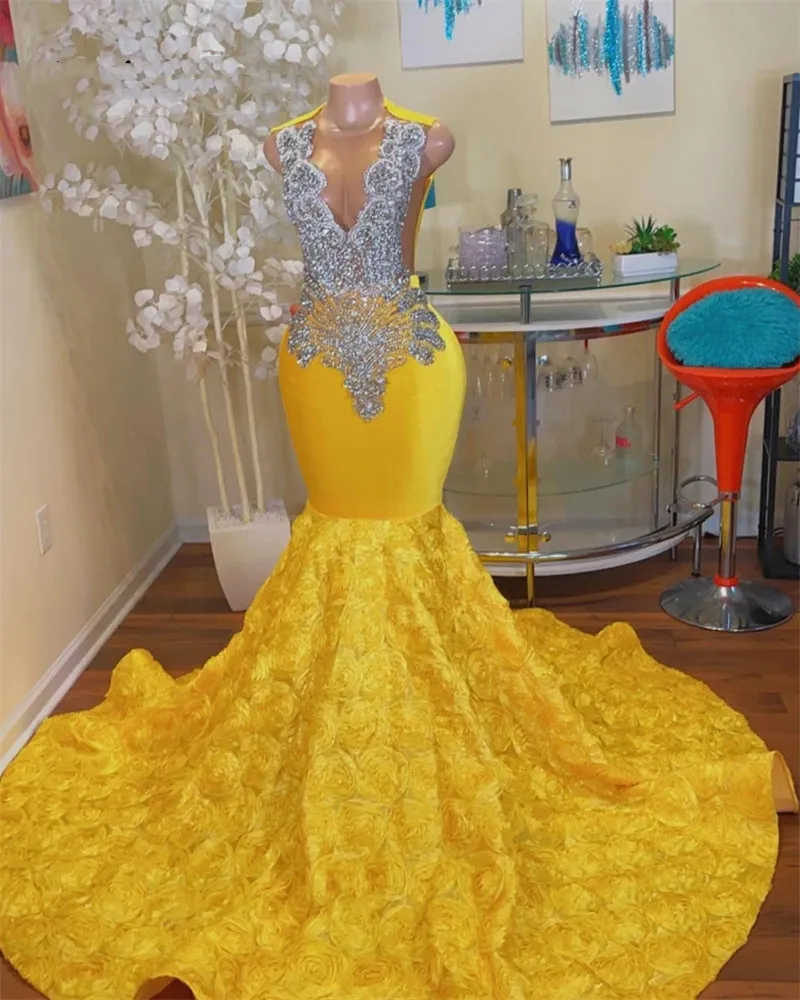 2023 Black Girls Yellow Mermaid Prom Dresses Crystals Beaded Luxury Sexy Engagement Gowns Sleeveless Floral Trumpet Formal Evening Dress