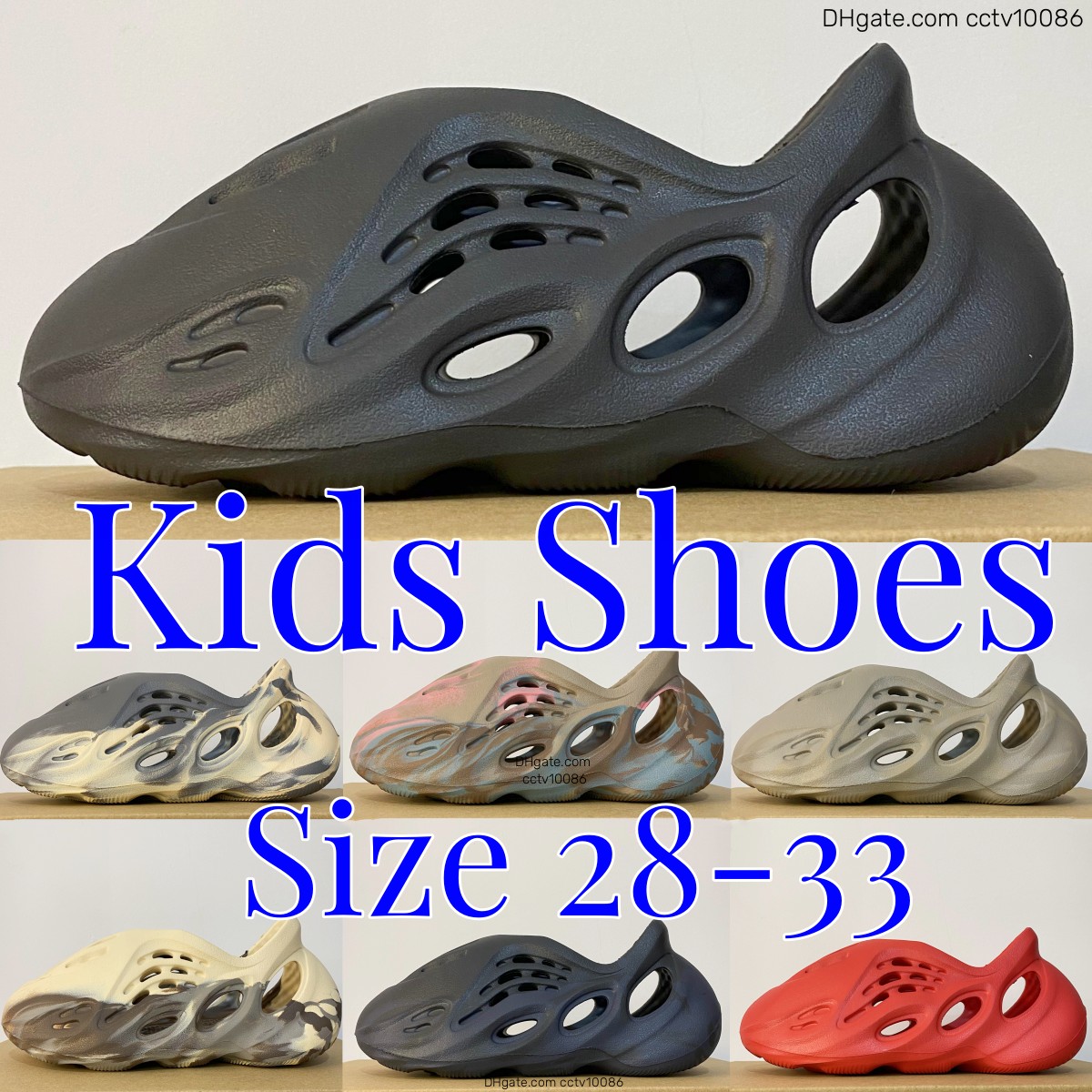 Kids Shoes Sandals Foam Runner Slides Slippers Toddlers Boys Children Sneakers Kid Girls Trainers Mineral Youth EVA Slide Shoe Moon Blue Clay Sand Grey Onyx Designer
Kids Shoes Sandals Foam Runner Slides Slippers Toddlers Boys Children Sneakers Kid Girls Trainers Mineral Youth EVA Slide Shoe Moon Blue Clay Sand Grey Onyx Designer