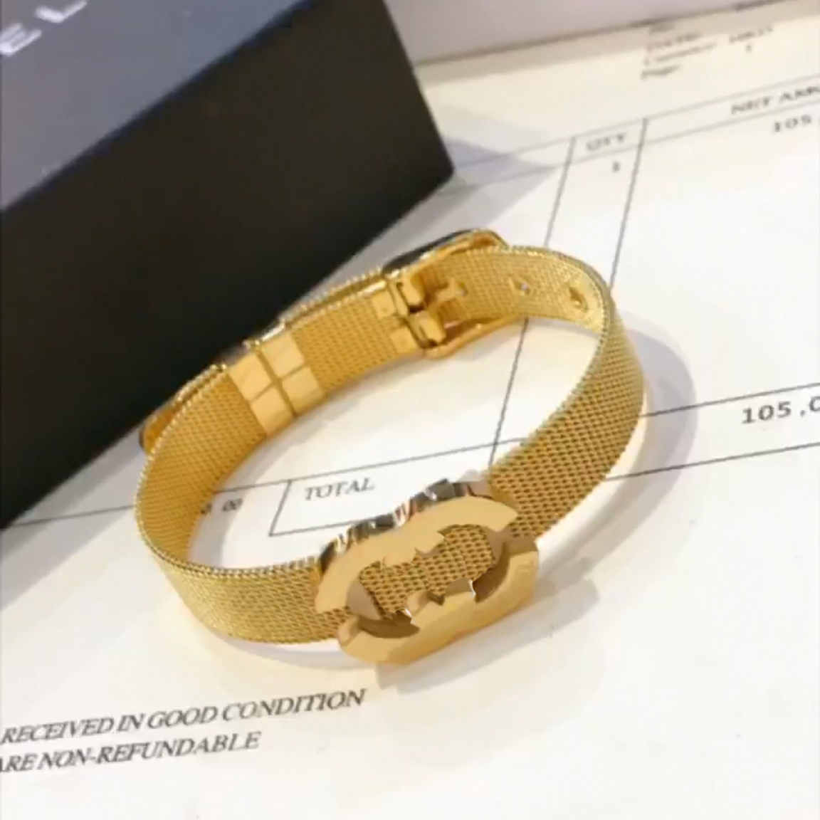 Designer Love Gold Bangle Spring 2023 Love Bracelet Fashion Jewelry Gift Party Cuff Bracelet Designed for Women Stainless Steel Jewelry Wholesale With Box
Designer Love Gold Bangle Spring 2023 Love Bracelet Fashion Jewelry Gift Party Cuff Bracelet Designed for Women Stainless Steel Jewelry Wholesale With Box