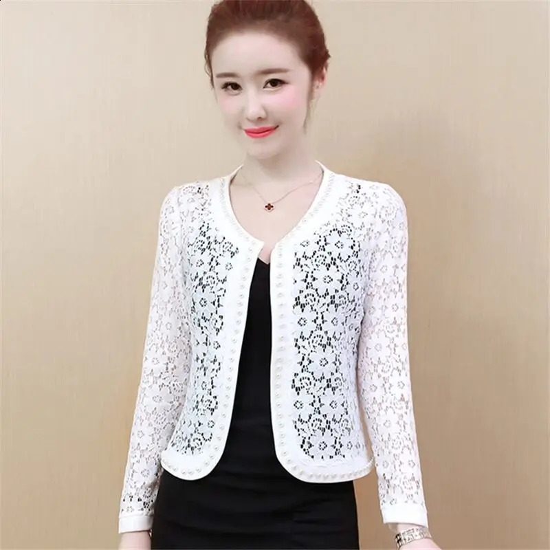 Women's Jacket's Lace Top Sun Protection Short Jacket Spring and Summer Cardigan Korean Thin Plus Size Bead Hollow Out Small Shawl 231109