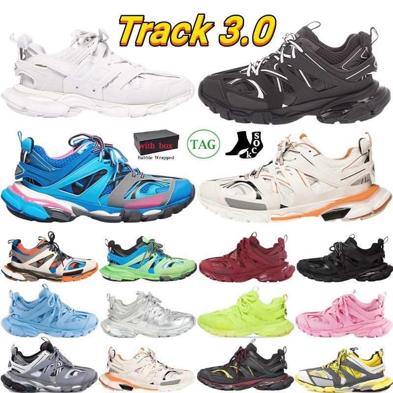 Designer Track 3.0 Runner Sneakers Runing Shoes Tracks 3 for Men Women Triple White Black T.s. Gomma Leather Mesh Nylon Printed Platform Sports Trainers, # 22
Designer Track 3.0 Runner Sneakers Runing Shoes Tracks 3 for Men Women Triple White Black T.s. Gomma Leather Mesh Nylon Printed Platform Sports Trainers, # 22