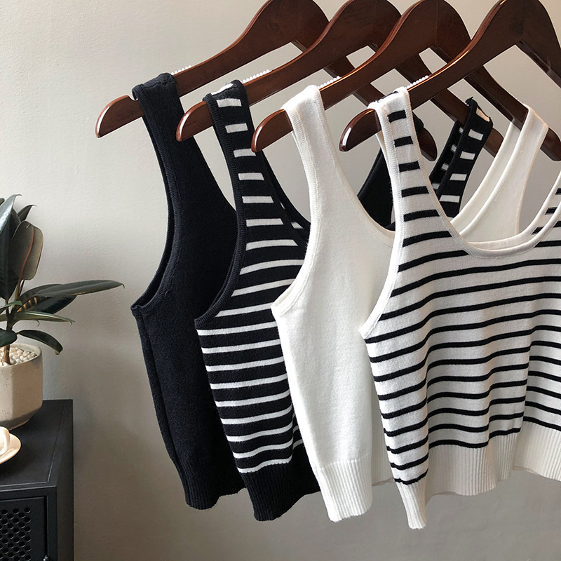 Camisoles Tanks Striped Knitted Crop Camis White Black Summer Casual Women's Tank Top 230410