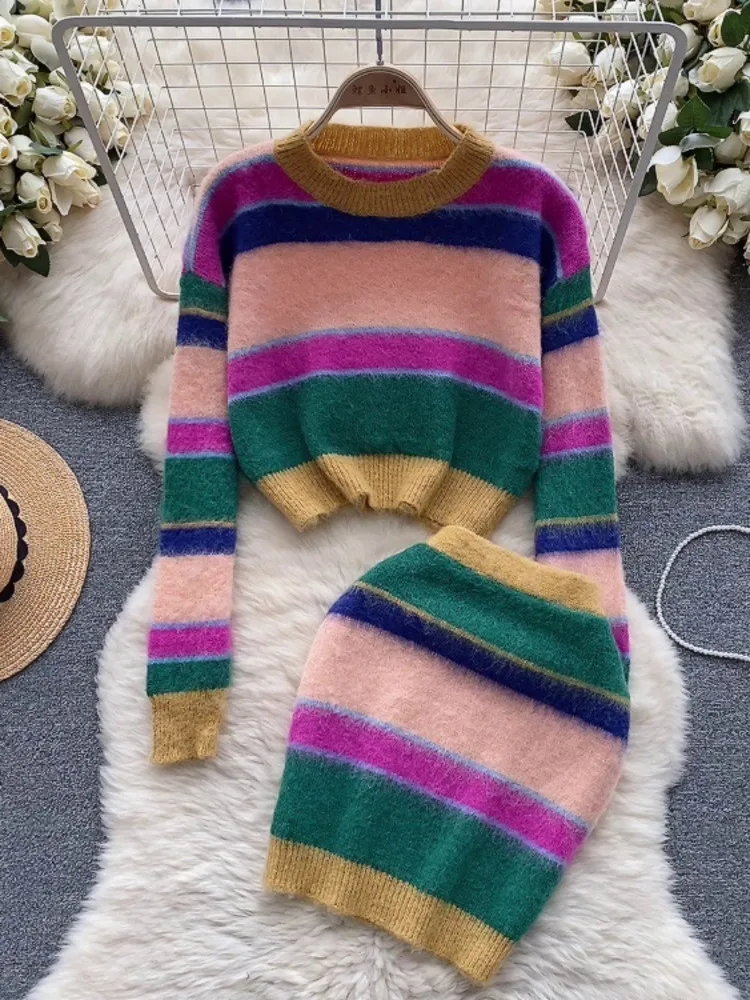 Two Piece Dress Luxury Style Rainbow Knitting Fashion Set Women's 2 Piece Autumn Long Sleeve Pullover Short Sweater Mini Skirt Suits Outfits 2024