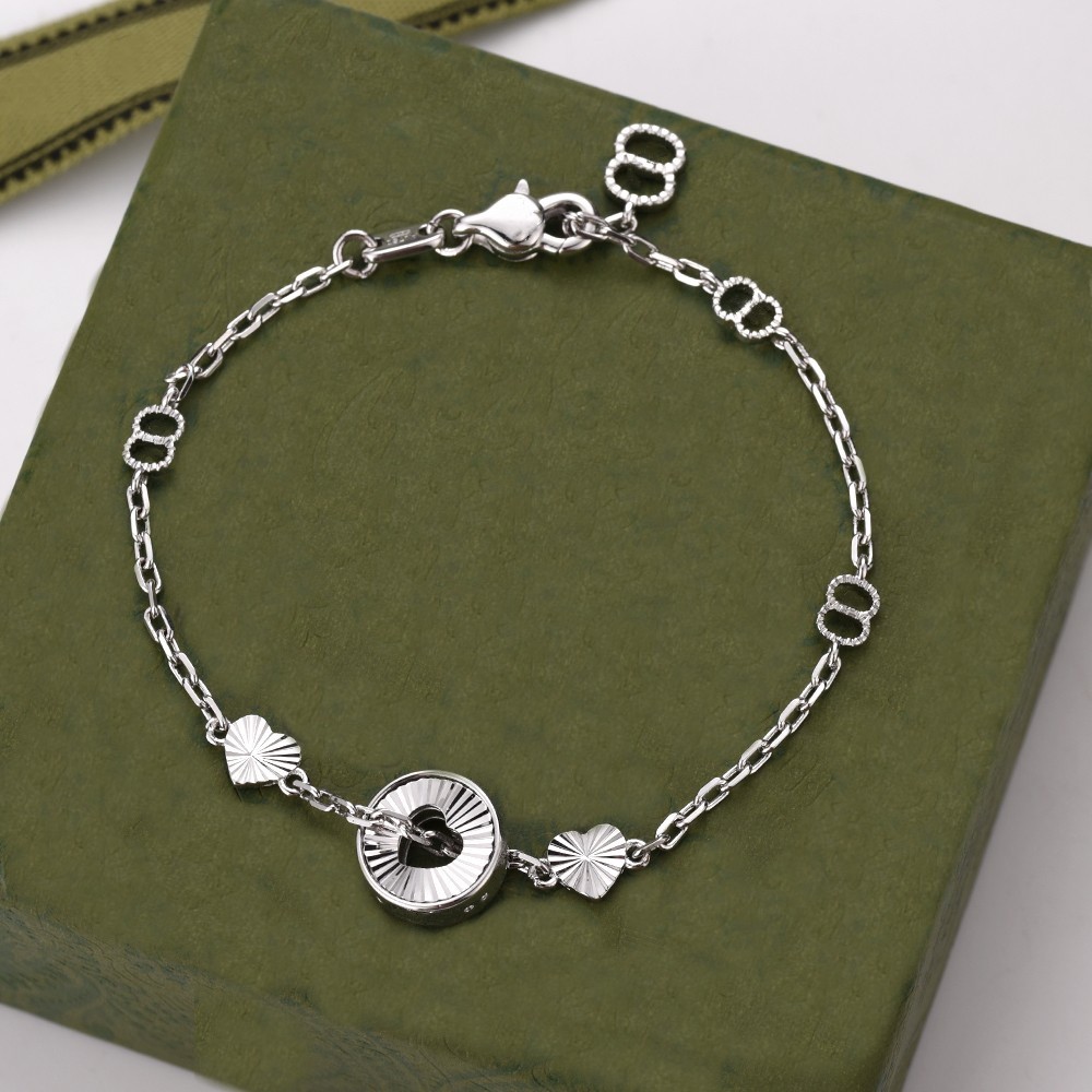 New Luxury Classic designer bracelet love bracelet high quality Silver chain green gemstone for Girl Wedding Mother' Day fashion Jewelry Women Gift