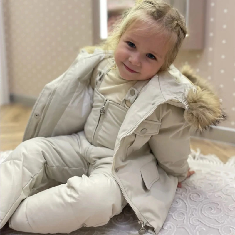 Jackets 2pcs Set Children Winter Down Jacket and Jumpsuit for Baby Thicken Girls Coat Warm Real Fur Collar Boys Snowsuit 04Y 231109