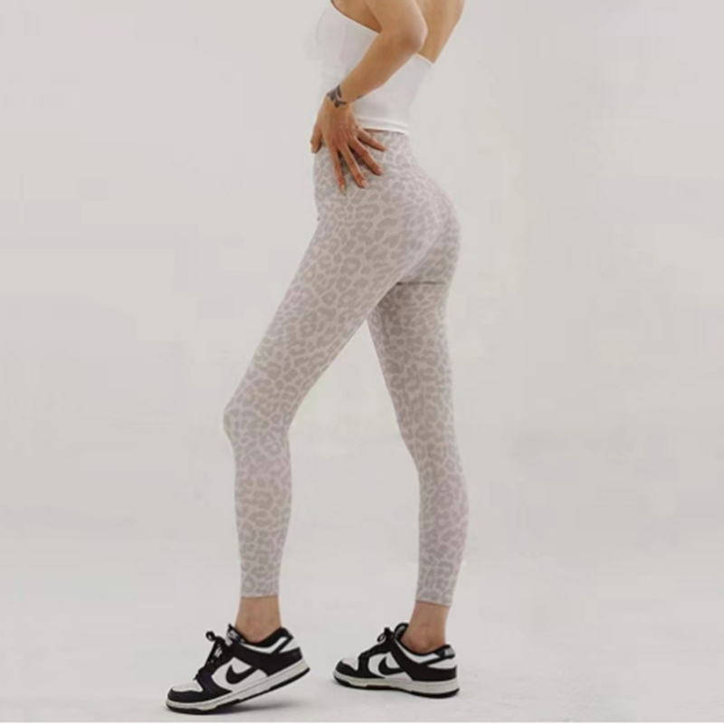 Yoga Pants Women's Spotted High Waist and Hip Lift Pants Women's Fitness Sports Tights