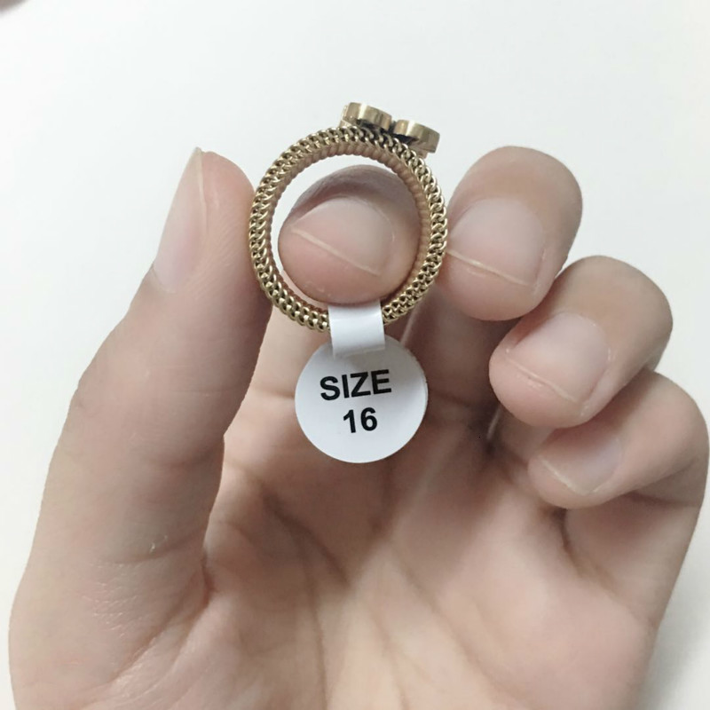 Band Rings Stainless Steel Hollow Mesh Bear Ring For Women And Men Universal Wedding 230410