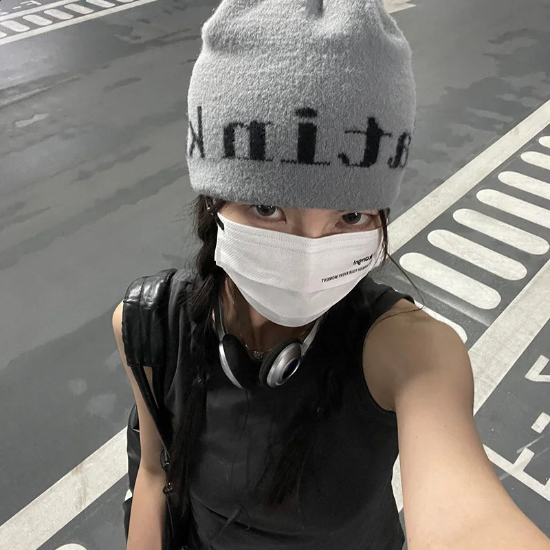 Beanie/Skull Caps Korean Letter Knitted Cap Women Dome Bag Head Vintage Versatile Beanie Men Hip-Hop Autumn Winter Warm Ski Hat Trending Y2k Kpop 2311