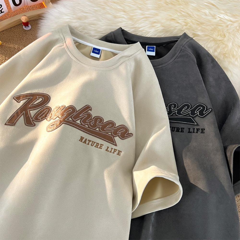 Men's T-Shirts Fashion Style Suede Retro Short-sleeved T-shirt Tshirts Couples Summer American Heavyweight Male T Shirt 230410, Gray
Men's T-Shirts Fashion Style Suede Retro Short-sleeved T-shirt Tshirts Couples Summer American Heavyweight Male T Shirt 230410, Gray