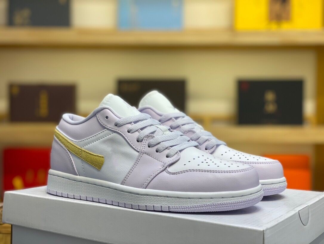 The Feb 23rd 2023 Basketball Shoes Yellow Swooshes Brighten Up This Jumpman 1 1s Low Barely Grape White Lemon Wash Shops Latest Designer Sneakers
The Feb 23rd 2023 Basketball Shoes Yellow Swooshes Brighten Up This Jumpman 1 1s Low Barely Grape White Lemon Wash Shops Latest Designer Sneakers