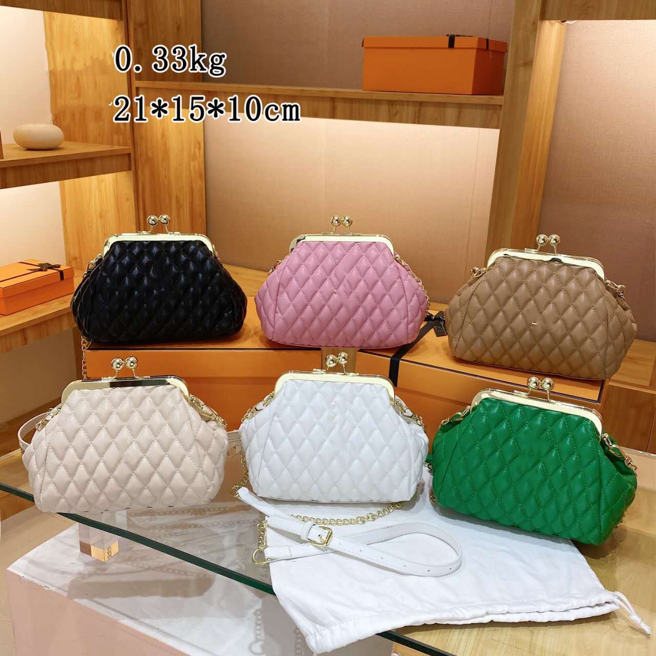 Fashion big girls diamond checkered handbags designer kids quilted one shoulder dinner bag lady style metals letterchain messenger bag A9858, Green
Fashion big girls diamond checkered handbags designer kids quilted one shoulder dinner bag lady style metals letterchain messenger bag A9858, Green