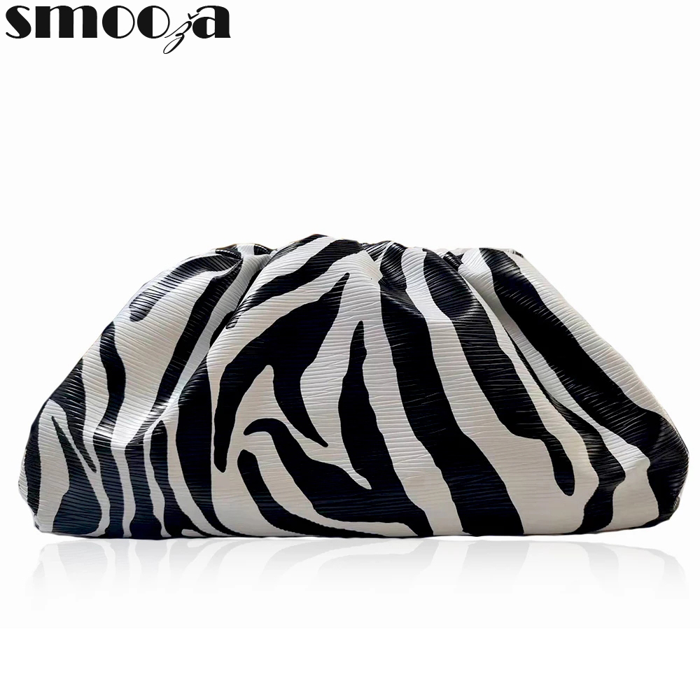 Evening Bags SMOOZA Fashion Day Clutch Dumpling Bag Zebra Holographic Clip Purse Bag Women Pleated Purses and Handbags Luxury Designer 230410, Stripe blue
Evening Bags SMOOZA Fashion Day Clutch Dumpling Bag Zebra Holographic Clip Purse Bag Women Pleated Purses and Handbags Luxury Designer 230410, Stripe blue