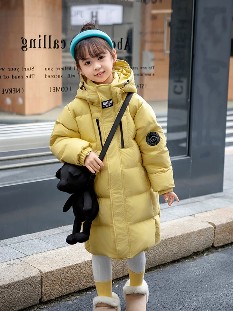 Jackets Girls Long Down Jacket 2023 Children's Skisuit Thickened Hooded Cotton Kids Boys Coat Outdoor Windproof Outerwear CH207 231109