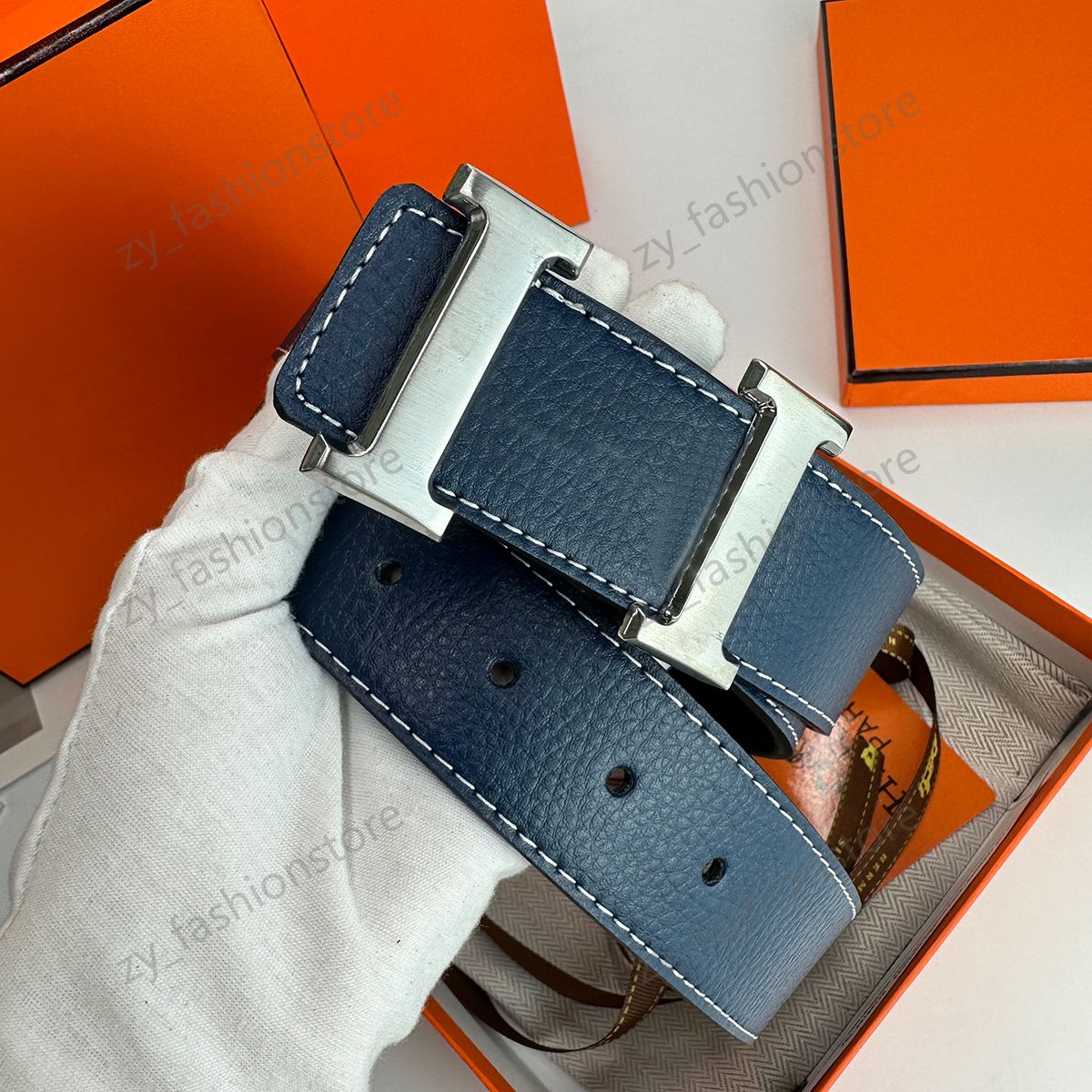 2020New Womens Designer Brand Belt Luxury Mens Belt Fashion Mens Leather Business Womens Gold Buckle Classic Casual Ceinture Orange Box Wholesale Price, With box
2020New Womens Designer Brand Belt Luxury Mens Belt Fashion Mens Leather Business Womens Gold Buckle Classic Casual Ceinture Orange Box Wholesale Price, With box