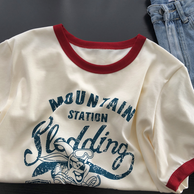 Women's TShirt America Retro Cotton Short Sleeve Beige Cartoon TShirt Women's Letter Printing Shirts Vintage Streetwear Y2k Tops Kawaii Tees 230410
Women's TShirt America Retro Cotton Short Sleeve Beige Cartoon TShirt Women's Letter Printing Shirts Vintage Streetwear Y2k Tops Kawaii Tees 230410