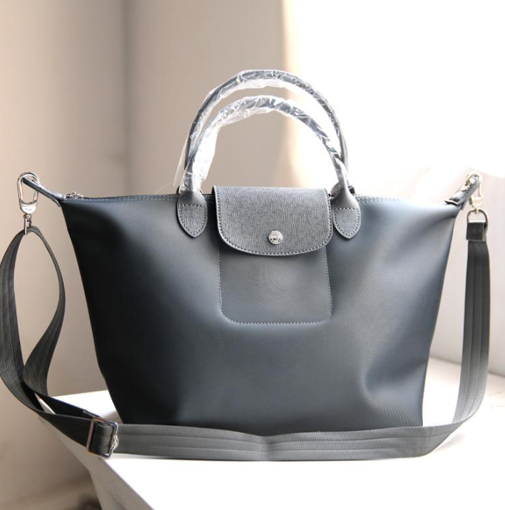 Wholesale Women's Nylon Designer Crossbody Bags Foldable Tote Bag Bolsas Handbags, Light gray
Wholesale Women's Nylon Designer Crossbody Bags Foldable Tote Bag Bolsas Handbags, Light gray