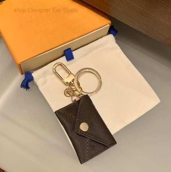 Keychains Fashion Keychain Key Buckle Design Men Pendants 6 Option Top Quality 5 E5F8
Keychains Fashion Keychain Key Buckle Design Men Pendants 6 Option Top Quality 5 E5F8