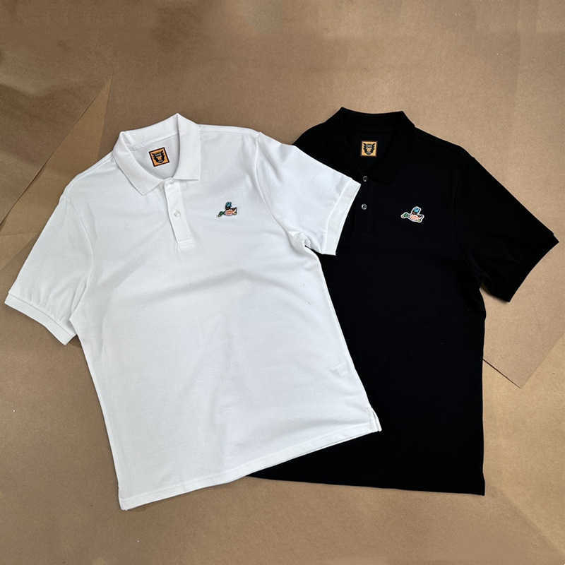 HUMAN MDE Little Flying Duck Embroidery Silky Pearl Floor Fabric Polo 2 Color Pure Cotton Summer Men's Short Sleeves
HUMAN MDE Little Flying Duck Embroidery Silky Pearl Floor Fabric Polo 2 Color Pure Cotton Summer Men's Short Sleeves