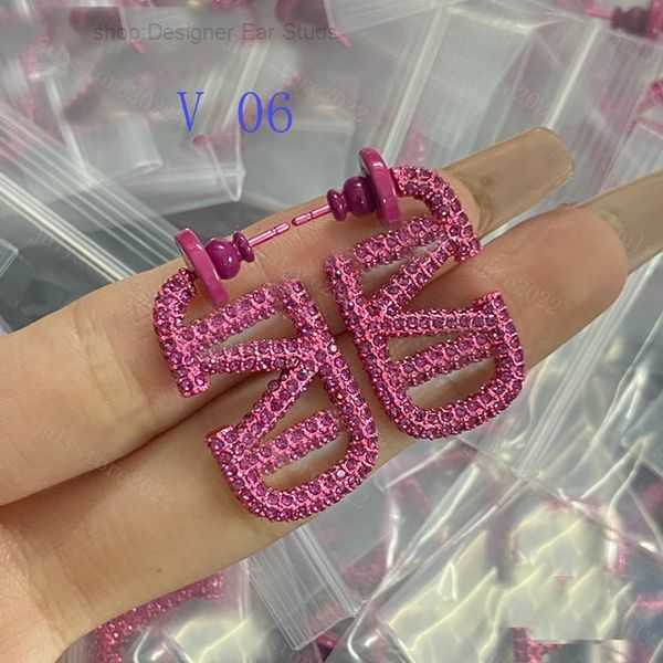 Stud Earring Designers Jewelry Diamond Earrings Huggie Letter Ear s Pink Big Size Luxury Hoops Fashion Gold 925 Silver Love Bijoux De Luxe Box 6 RRYQ
Stud Earring Designers Jewelry Diamond Earrings Huggie Letter Ear s Pink Big Size Luxury Hoops Fashion Gold 925 Silver Love Bijoux De Luxe Box 6 RRYQ