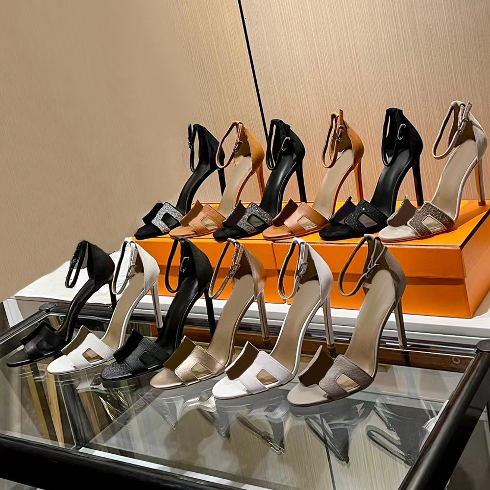 Women Dress shoes Designer Classics Fashion summer Stiletto Heel sandal 6.5cm 10cm Luxury Shiny Leather Wedding Party Pump Ankle Buckle Strap Evening shoes With Box, 23 /6.5cm
Women Dress shoes Designer Classics Fashion summer Stiletto Heel sandal 6.5cm 10cm Luxury Shiny Leather Wedding Party Pump Ankle Buckle Strap Evening shoes With Box, 23 /6.5cm