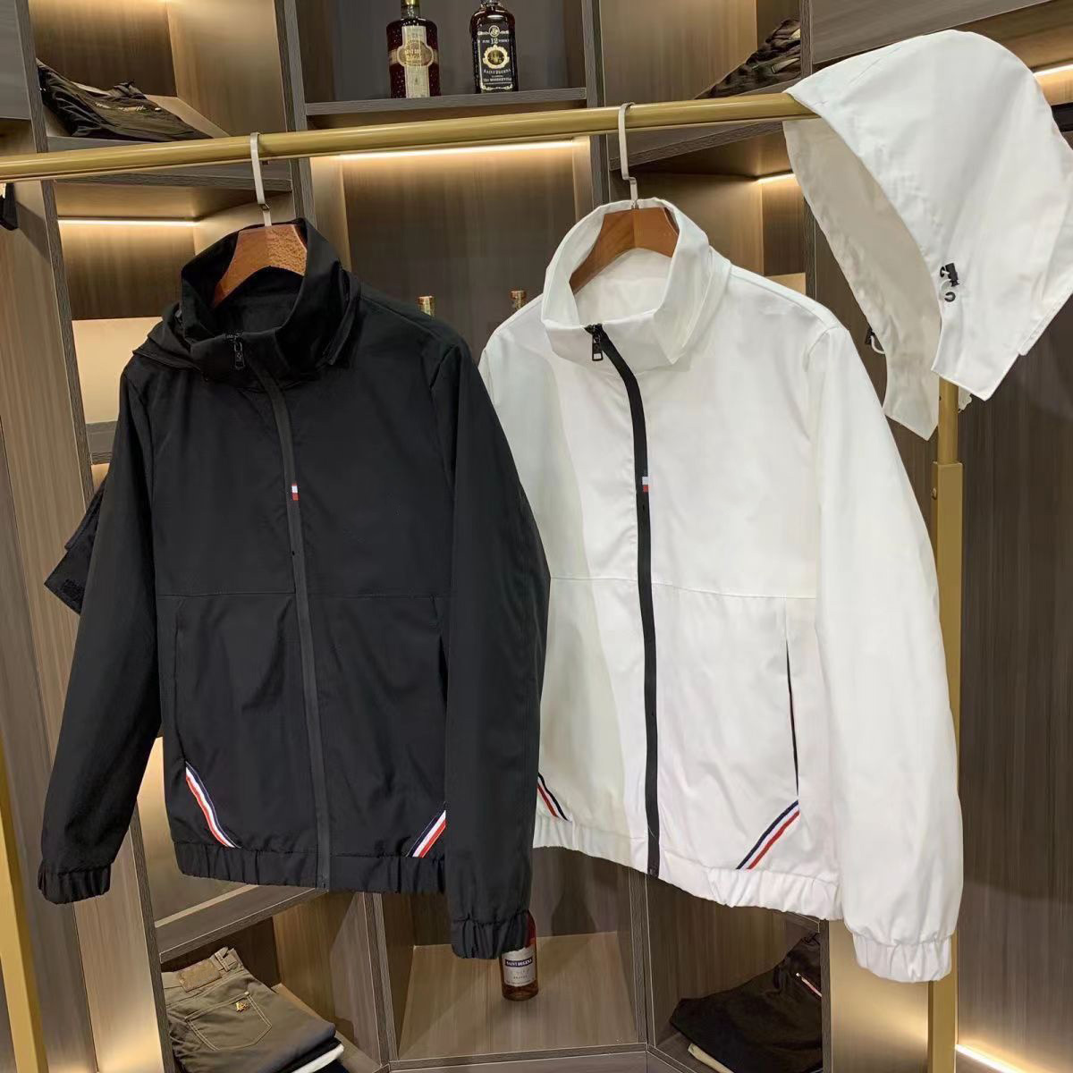 Designer Mens Jackets Winter womens Parkas man Coat fashion down jacket puffer Windbreakers Thick warm Coats windproof Tops Outwear parka clothing
Designer Mens Jackets Winter womens Parkas man Coat fashion down jacket puffer Windbreakers Thick warm Coats windproof Tops Outwear parka clothing