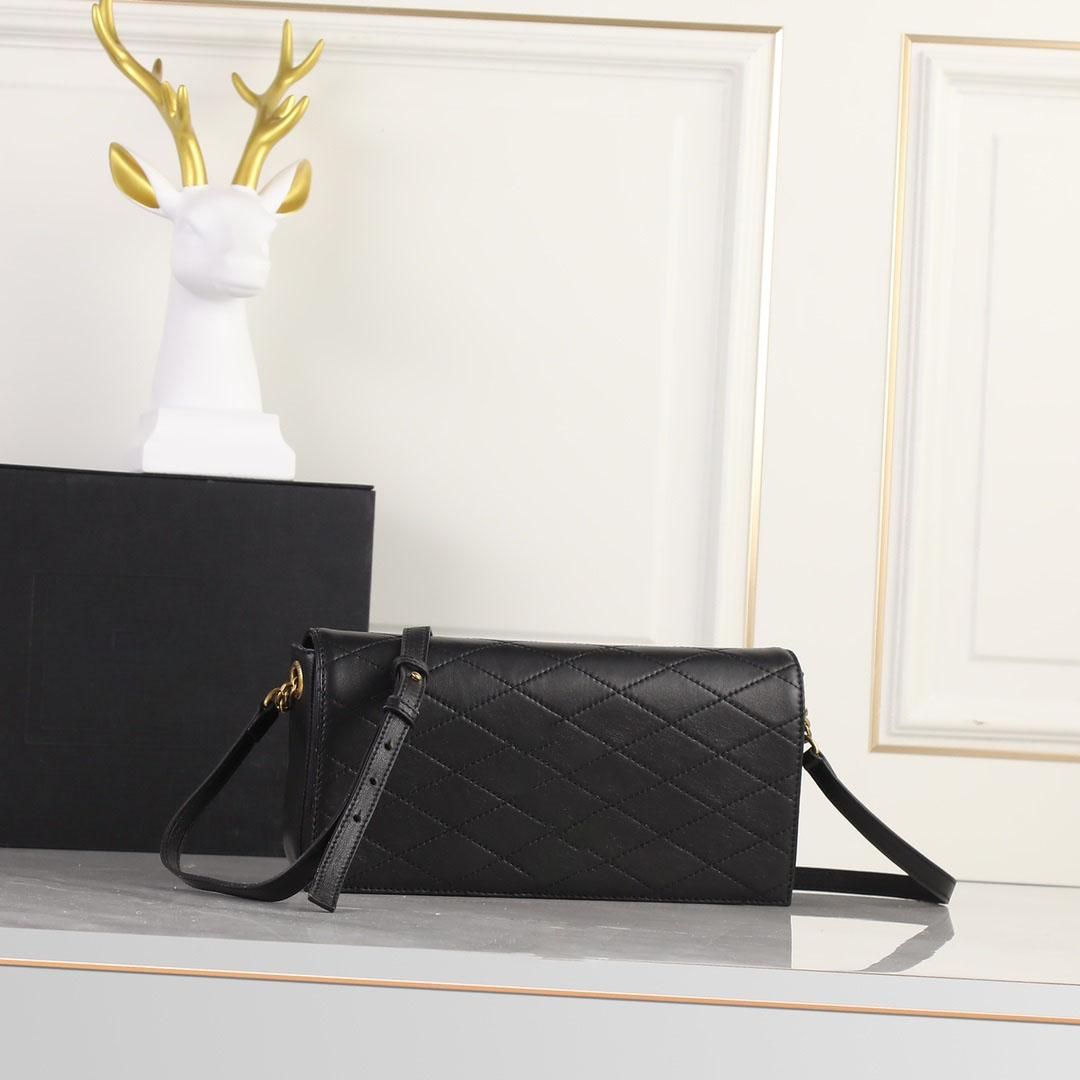 5A Crossbody Handbag with Fashion Wallet and Card Holder for Women - 2023 Purse Collection, Black#676628
5A Crossbody Handbag with Fashion Wallet and Card Holder for Women - 2023 Purse Collection, Black#676628