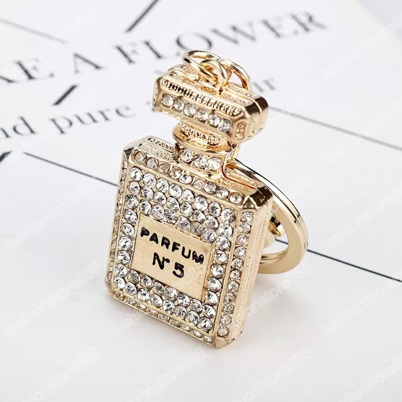 In Bulk Creative Crystal Perfume Bottle Keychain Rhinestone Shiny Car Bag Keychains Jewelry Accessories Gift