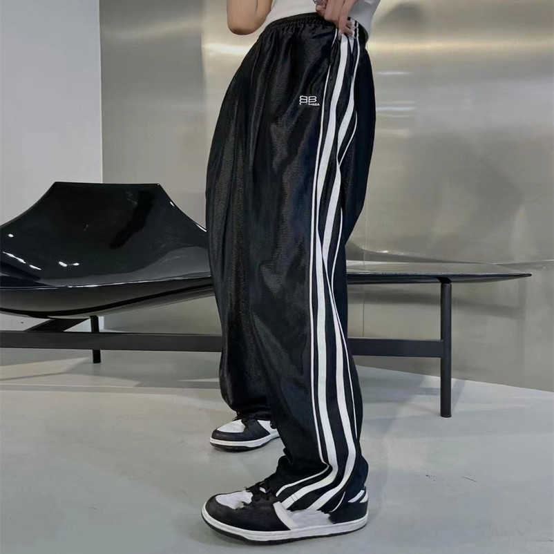 2023 New designer womens t shirt high-end Shirt High Edition House Double Letter Embroidery White Edge Ribbon Loose Casual Pants, Black
2023 New designer womens t shirt high-end Shirt High Edition House Double Letter Embroidery White Edge Ribbon Loose Casual Pants, Black