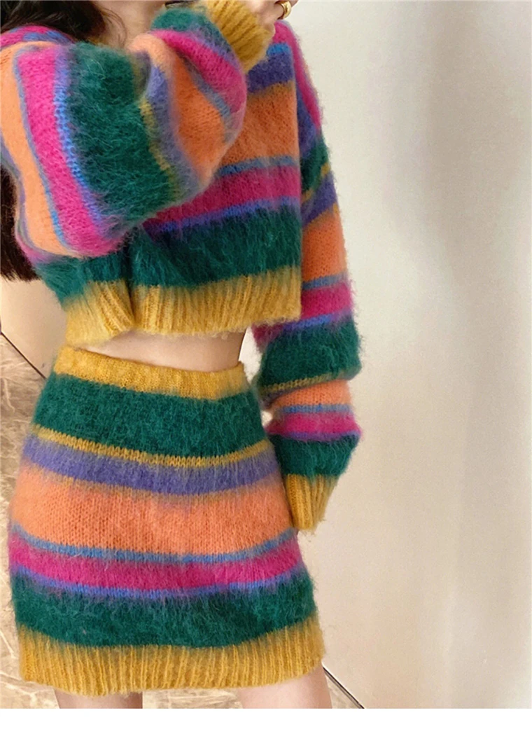 Two Piece Dress Luxury Style Rainbow Knitting Fashion Set Women's 2 Piece Autumn Long Sleeve Pullover Short Sweater Mini Skirt Suits Outfits 2024
