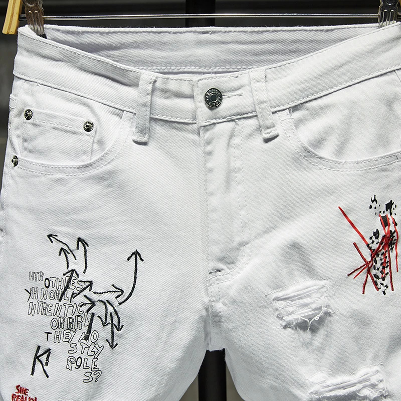 Men's Jeans Fashion Trendy Embroidery letters Men College Boys Skinny Runway Zipper Denim Pants Destroyed Ripped Jeans Black White Jeans 231110