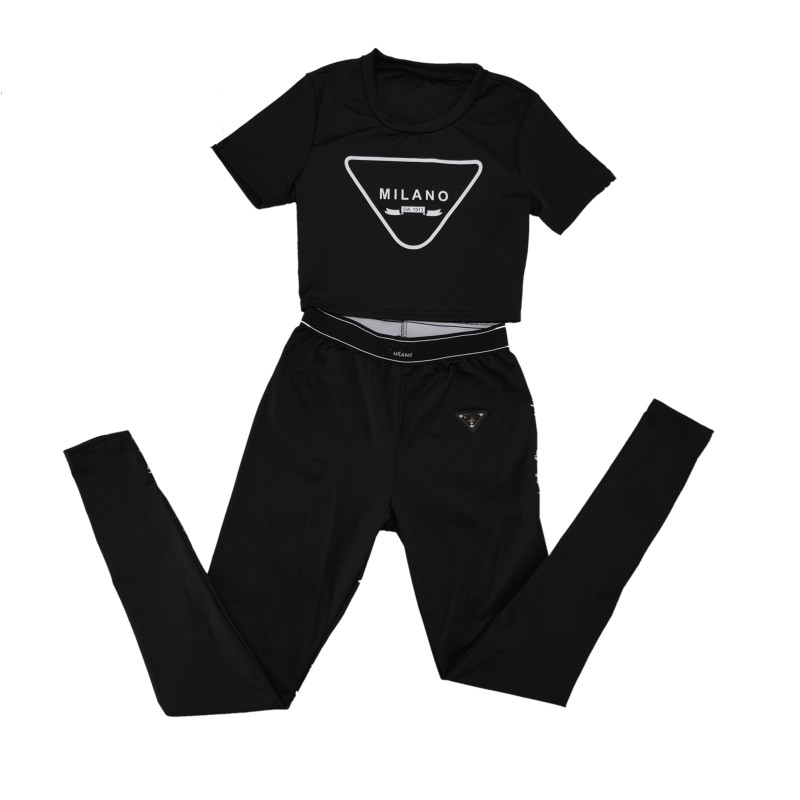 Women Two Piece Pants Tracksuits Designer two Piece Set letter print sexy Short Sleeve T-shirt Pants Casual Sports Suit round Neck Outfits Solid Jogging Suit, Style1
Women Two Piece Pants Tracksuits Designer two Piece Set letter print sexy Short Sleeve T-shirt Pants Casual Sports Suit round Neck Outfits Solid Jogging Suit, Style1