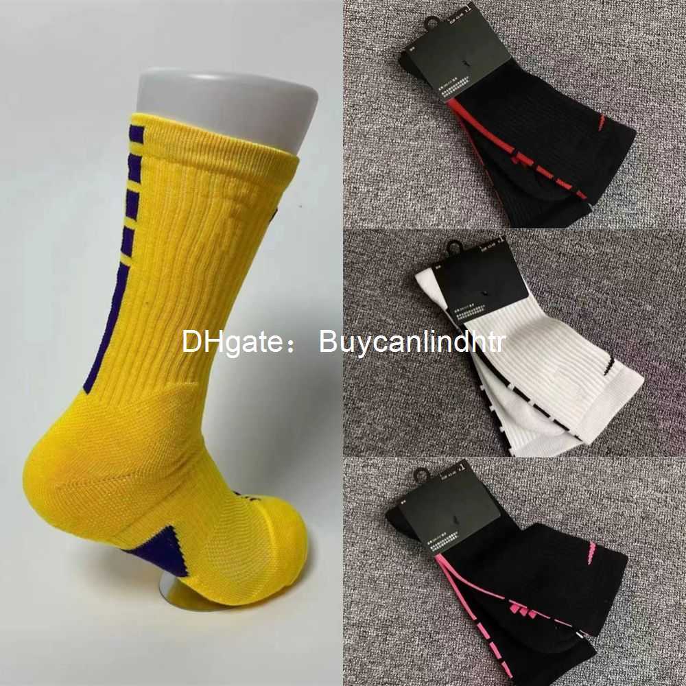 Fashion Brand Mens Cotton Socks Classic black white Women Men Breathable Cotton mixing Football basketball Sports Ankle sock Winter for Male Sockes
Fashion Brand Mens Cotton Socks Classic black white Women Men Breathable Cotton mixing Football basketball Sports Ankle sock Winter for Male Sockes