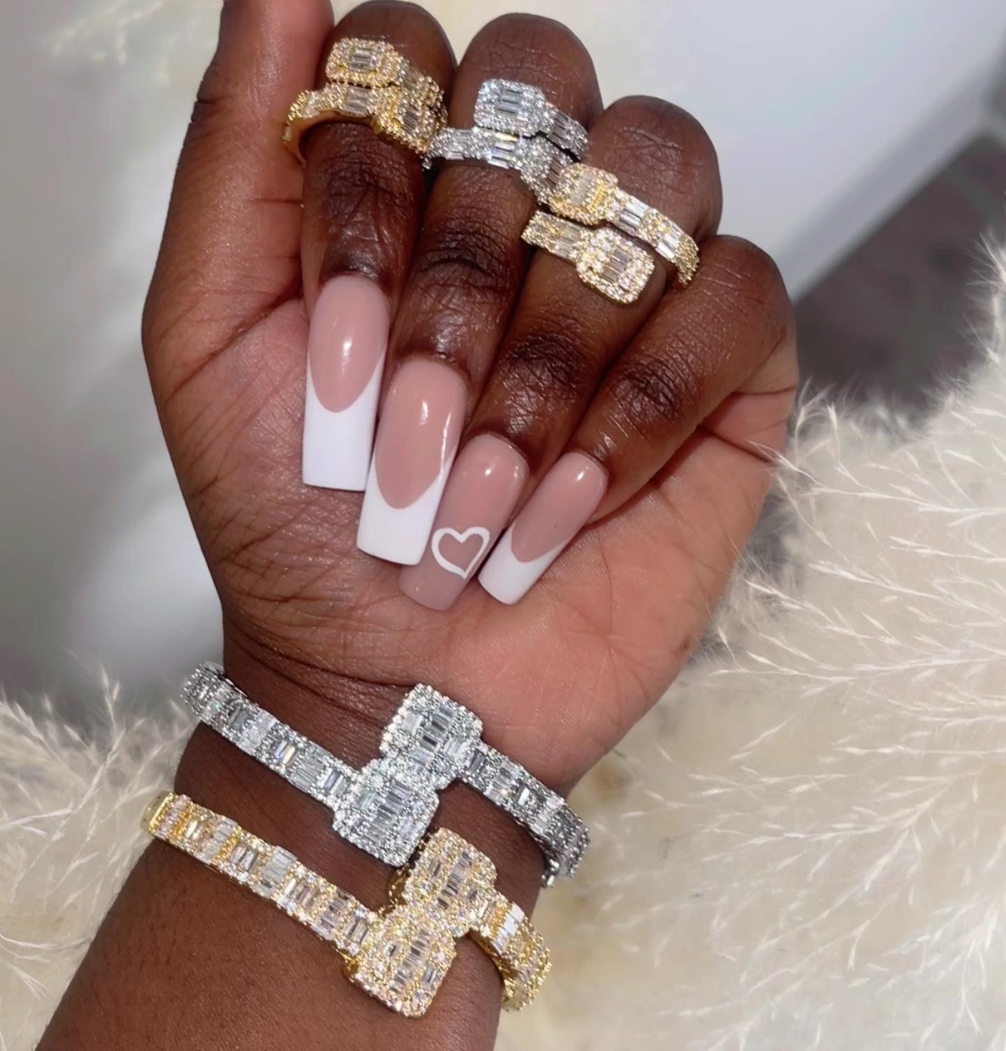 Earrings Necklace Iced Out Bling Women Jewelry Geometric Square CZ Cluster Bangle Ring Set 2023 5A Cubic Zirconia Drop 230410, Silver ring size5
Earrings Necklace Iced Out Bling Women Jewelry Geometric Square CZ Cluster Bangle Ring Set 2023 5A Cubic Zirconia Drop 230410, Silver ring size5