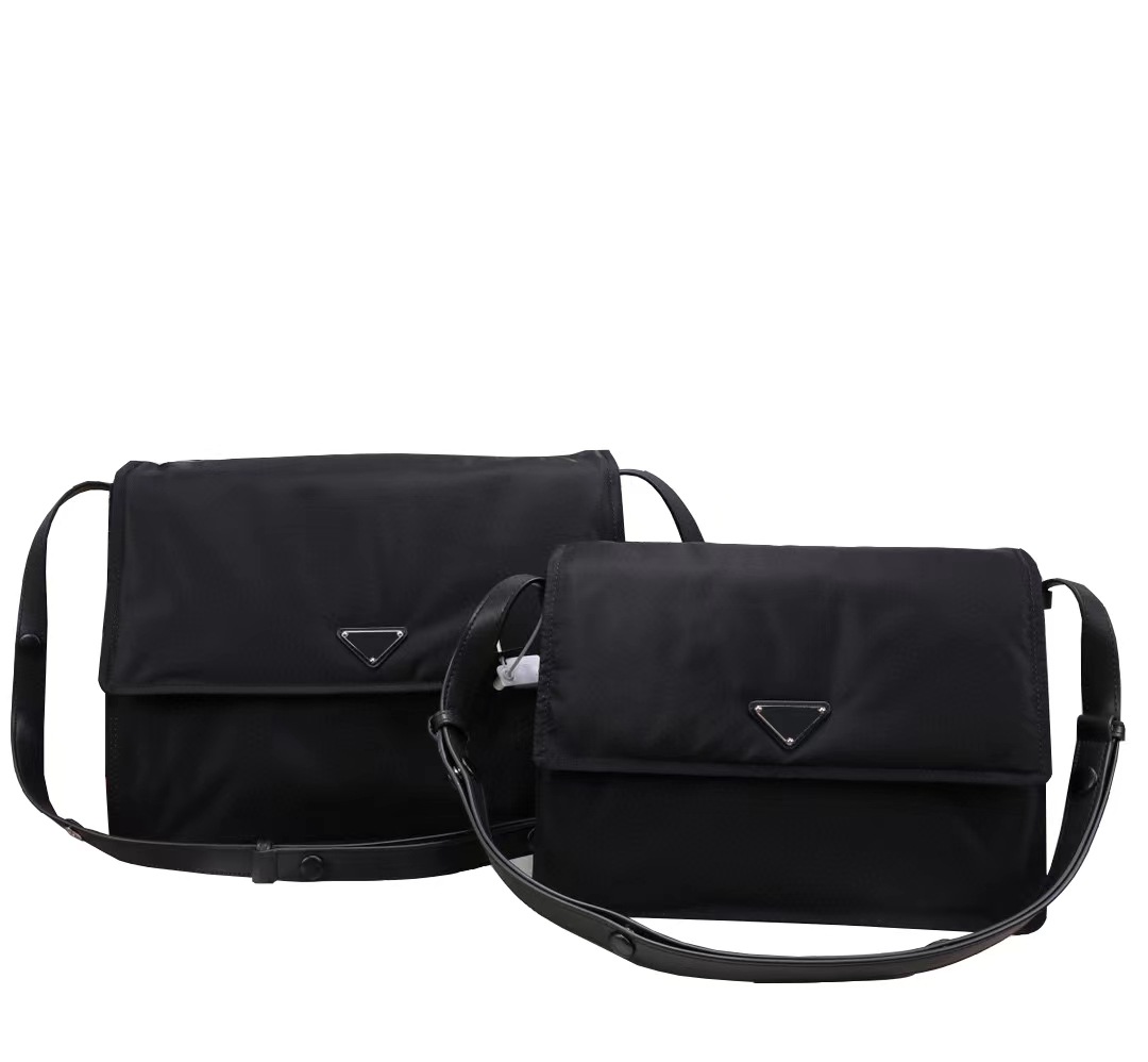 Postman Evening Bags Large Capacity Bag Regeneration Ni Tarp Commuting Cross Body Small Square Bag Men's and Women's Same Style Trend, Black
Postman Evening Bags Large Capacity Bag Regeneration Ni Tarp Commuting Cross Body Small Square Bag Men's and Women's Same Style Trend, Black