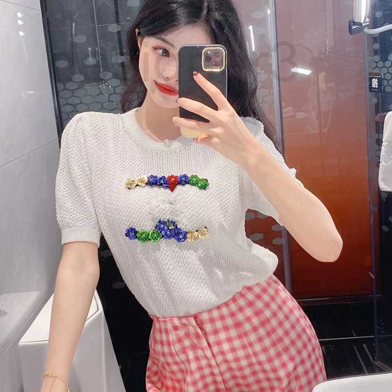 Women' Knits & Tees designer Summer New chic Style Celebrity Diamond Pearl Chain Hollow out Letter Pattern Jacquard Fashion Short Sleeve 22NW, White4
Women' Knits & Tees designer Summer New chic Style Celebrity Diamond Pearl Chain Hollow out Letter Pattern Jacquard Fashion Short Sleeve 22NW, White4
