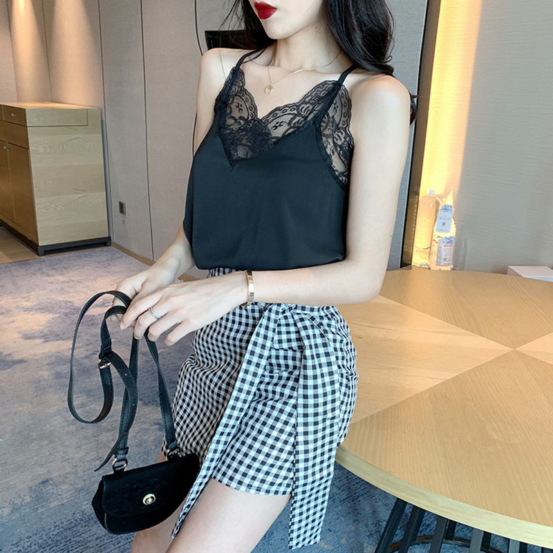 Camisoles Tanks Sexy Silk Top Women's Super Thin Sexy Sleeveless Shirt Women's Basic Tank Top Strap Tank Top Summer Lace V-Neck Top Women 