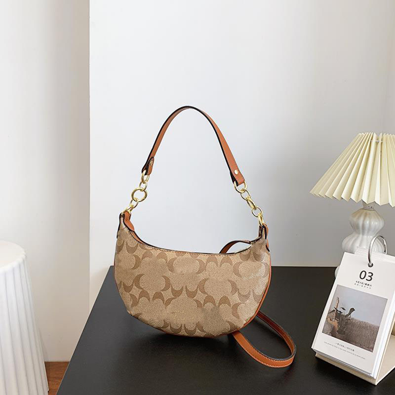 Half Moon Bag Women Crossbody Leather Shoulder Bags Banquet Designer Bag G Chain Show Tote baguette Party clutch bag, Deep brown
Half Moon Bag Women Crossbody Leather Shoulder Bags Banquet Designer Bag G Chain Show Tote baguette Party clutch bag, Deep brown