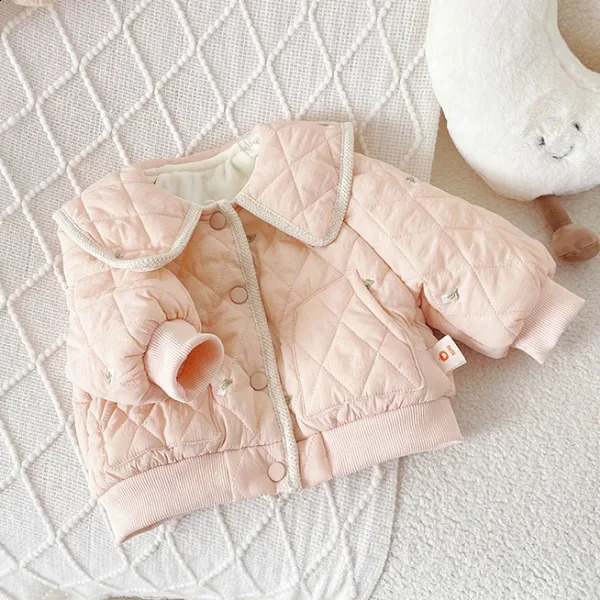 Down Coat Baby Girls Winter 2023 Plus Velvet Girl's Floral Thicken Quilted Jacket Children Cottonpadded Cardigan for Autumn 231109