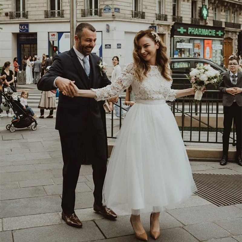 Vintage Tea Length A Line Wedding Dress Lace Top 3/4 Long Sleeves Ivory Tulle Bridal Gowns Garden Simple Bride Dresses 2024