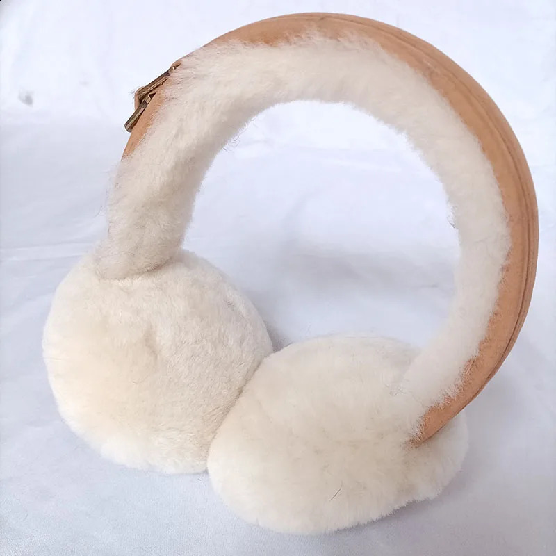 Ear Muffs Winter Women Real Wool Fur Earmuff Warm Female Sheepskin Soft EarWarmer Outdoor Cold Protection Earflap 231109