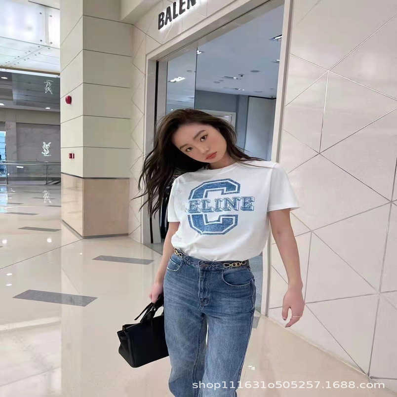 Womens Designer t shirt tracksuit Shirt Early Spring Letter Printing Temperament Round Neck Sleeve T-shirt Top Couple Style, White green heart
Womens Designer t shirt tracksuit Shirt Early Spring Letter Printing Temperament Round Neck Sleeve T-shirt Top Couple Style, White green heart