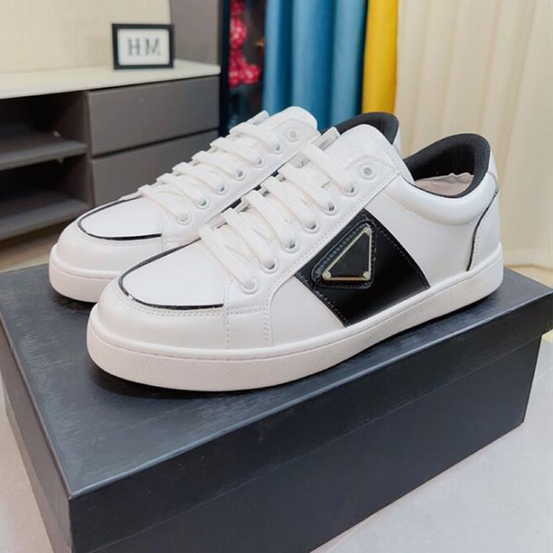 Fashion Men FLY BLOCK Casuals Shoes Thick Bottoms Running Sneakers Italy Popular Elastic Band Low Tops Leather Designer Outdoor Run Casual Athletic Shoes Box EU 38-45, #2
Fashion Men FLY BLOCK Casuals Shoes Thick Bottoms Running Sneakers Italy Popular Elastic Band Low Tops Leather Designer Outdoor Run Casual Athletic Shoes Box EU 38-45, #2