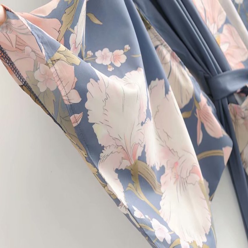 Women's Jackets Happie Queens Vintage Peacock Floral Print Women bohemian V Neck batwing Sleeves Ladies Maxi Kimono robe bikini Cover-ups