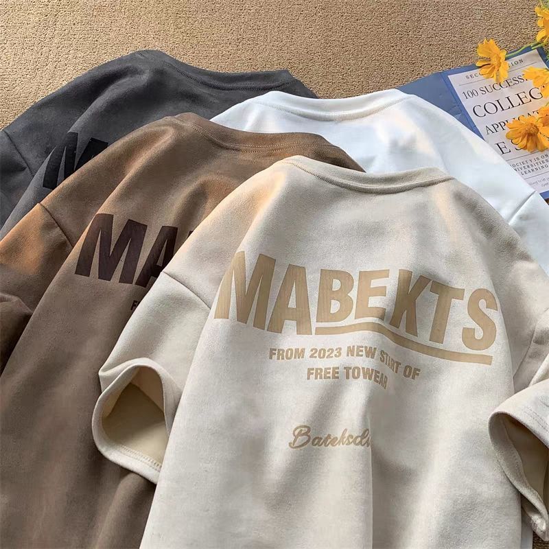 Mens TShirts Suede short sleeved Tshirt for mens springsummer oversized vintage couple half five point clothing 230410, Black
Mens TShirts Suede short sleeved Tshirt for mens springsummer oversized vintage couple half five point clothing 230410, Black